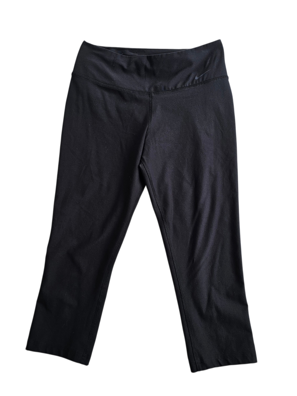Nike black cropped leggings S